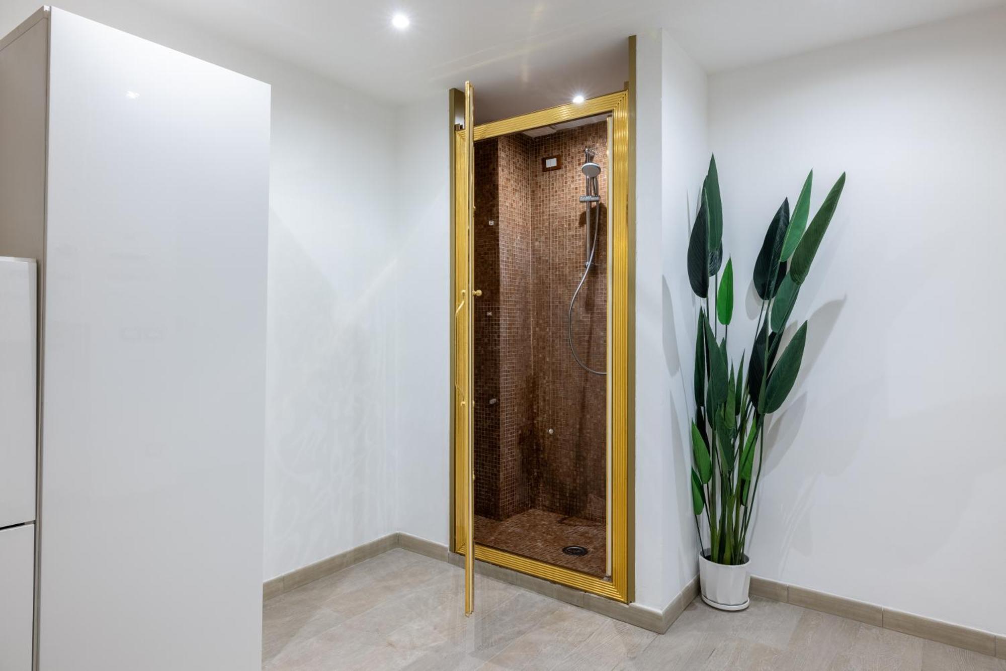 Lovely Studio Apartment - Capocci Rome Exterior photo