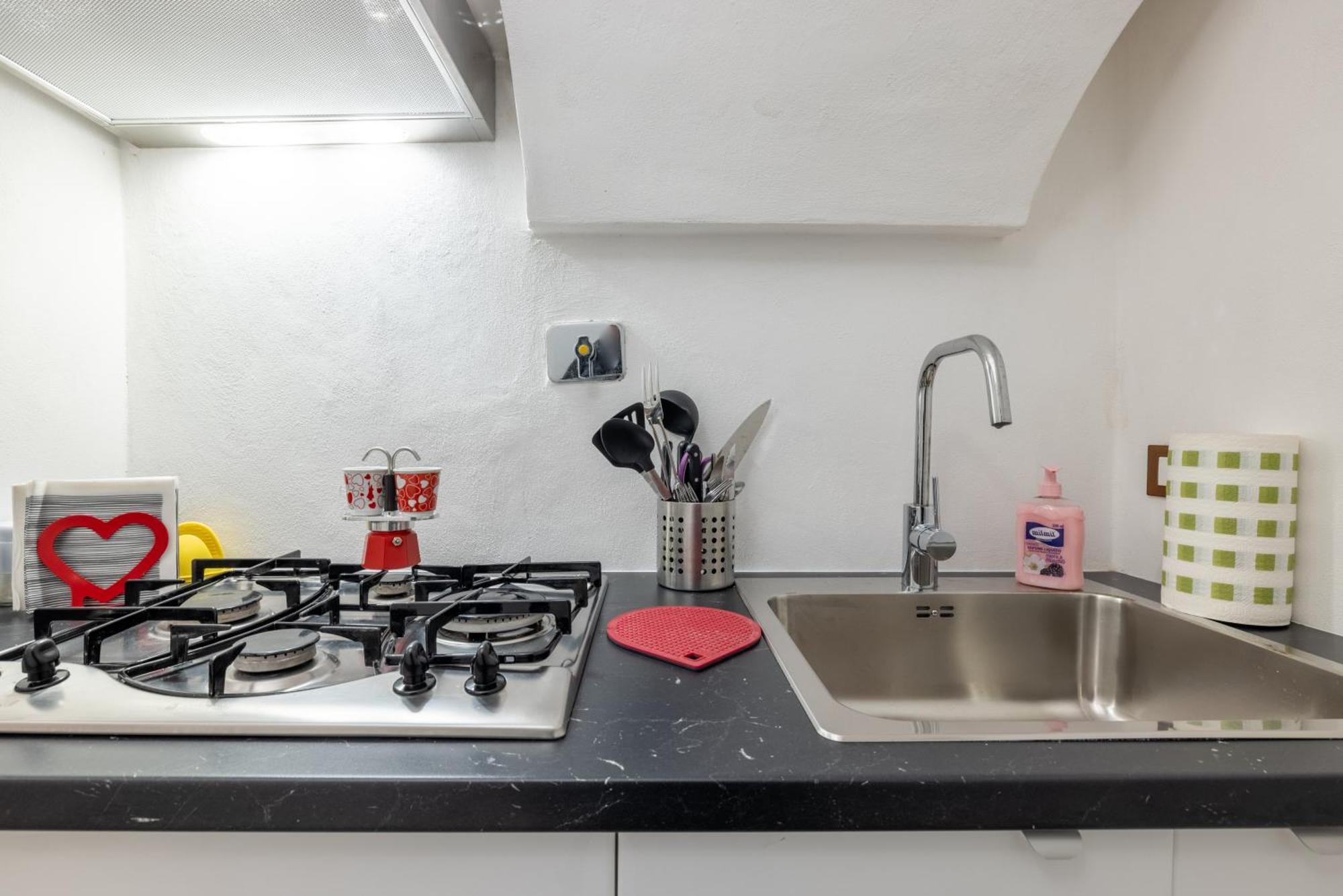 Lovely Studio Apartment - Capocci Rome Exterior photo